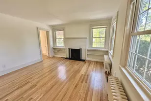 1732 W Main St, Waynesboro, VA 22980 - Photo 2