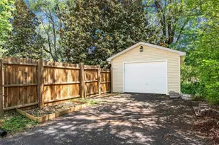 908 Woodrow Ave, Waynesboro, VA 22980 - Photo 34