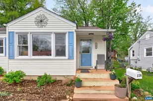 228 River Rd, Waynesboro, VA 22980 - Photo 2
