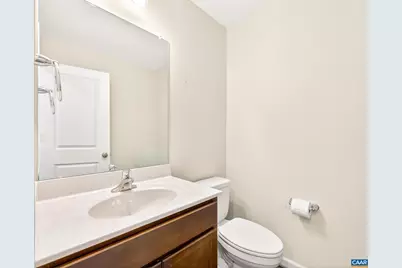 100 Vine St, Waynesboro, VA 22980 - Photo 6