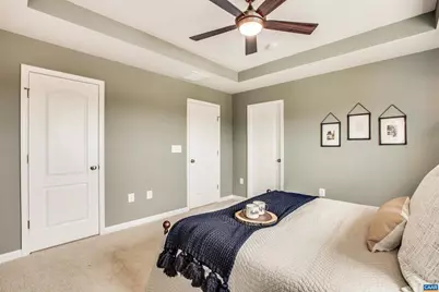 241 Cheshire Ln, Waynesboro, VA 22980 - Photo 2