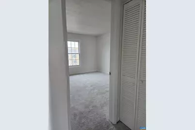 1750 Rosser Ave #20 BRANDON LADD CIRC, Waynesboro, VA 22980 - Photo 2