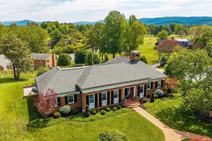 1080 Fairway Dr, Waynesboro, VA 22980 - Photo 2