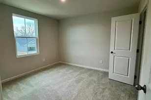 128 Walsh Ln, Waynesboro, VA 22980 - Photo 10