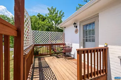 201 Park Blvd, Staunton, VA 24401 - Photo 12