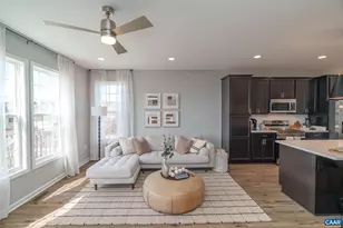 245 Cheshire Ln, Waynesboro, VA 22980 - Photo 2