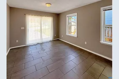 604 Market St, Waynesboro, VA 22980 - Photo 12