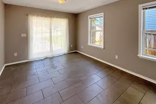 604 Market St, Waynesboro, VA 22980 - Photo 12