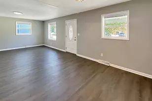 604 Market St, Waynesboro, VA 22980 - Photo 10