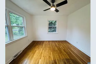 1607 Skymont Cr, Staunton, VA 24401 - Photo 12