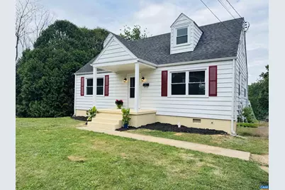 1607 Skymont Cr, Staunton, VA 24401 - Photo 2