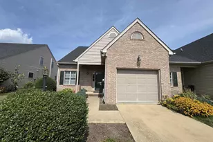 121 Bryant Dr, Waynesboro, VA 22980 - Photo 2