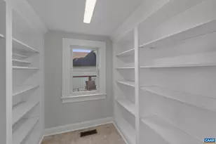 433 N Winchester Ave, Waynesboro, VA 22980 - Photo 30
