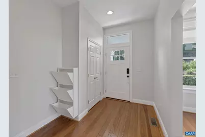 433 N Winchester Ave, Waynesboro, VA 22980 - Photo 10