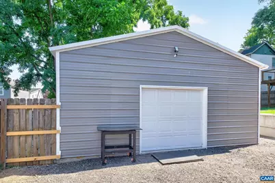 433 N Winchester Ave, Waynesboro, VA 22980 - Photo 58