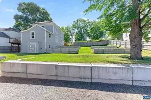 433 N Winchester Ave, Waynesboro, VA 22980 - Photo 56