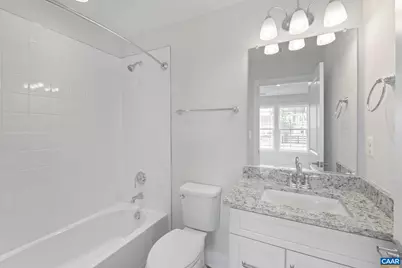291 Crowninshield Ct, Waynesboro, VA 22980 - Photo 4