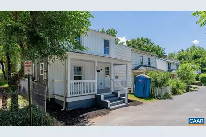 629 Baptist St, Staunton, VA 24401 - Photo 2