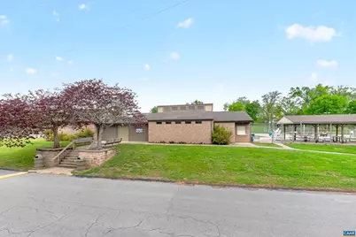 304 Grove Ave, Waynesboro, VA 22980 - Photo 48