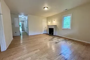 1924 E Main St, Waynesboro, VA 22980 - Photo 12