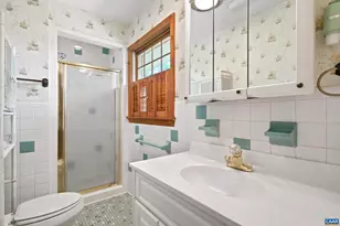 1393 Pleasant View St, Staunton, VA 24401 - Photo 22