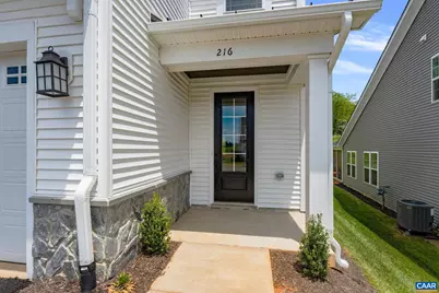 138 Springdale Rd, Waynesboro, VA 22980 - Photo 4