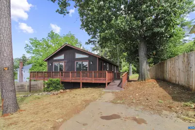 416 Woodland Cir, Waynesboro, VA 22980 - Photo 2
