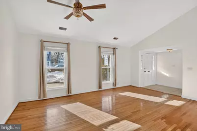 1426 Knights Bridge Turn, Crofton, MD 21114 - Photo 4