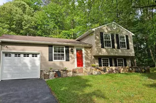 357 Council Oak Dr, Severn, MD 21144 - Photo 2