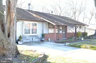 1241 Duke Ln, Odenton, MD 21113 - Photo 4