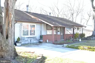 1241 Duke Ln, Odenton, MD 21113 - Photo 4