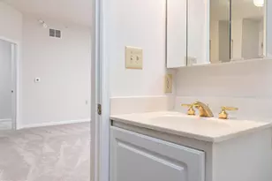 7101 Bay Front Dr, Annapolis, MD 21403 - Photo 22