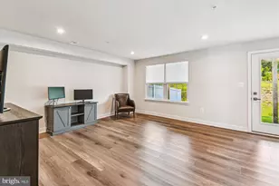 155 Woodgate Cir, Pasadena, MD 21122 - Photo 6