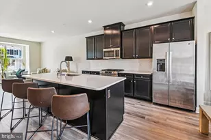 155 Woodgate Cir, Pasadena, MD 21122 - Photo 14