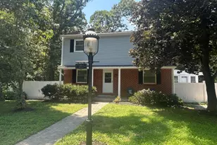 884 Oakdale Cir, Millersville, MD 21108 - Photo 2