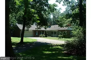 27 Old South River Rd, Edgewater, MD 21037 - Photo 2
