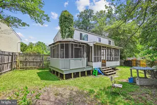 376 Jamie Ct, Glen Burnie, MD 21060 - Photo 2