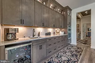 927 Heatherfield Ln, Millersville, MD 21108 - Photo 24