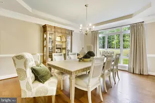 927 Heatherfield Ln, Millersville, MD 21108 - Photo 10