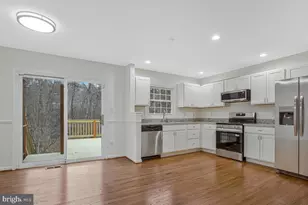 2144 Commissary Cir, Odenton, MD 21113 - Photo 4