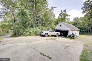 349 Arbutus Dr, Edgewater, MD 21037 - Photo 58