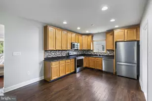 536 Forest View Rd, Linthicum Heights, MD 21090 - Photo 8