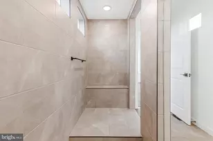 5722 Howard Dr, Glen Burnie, MD 21061 - Photo 28