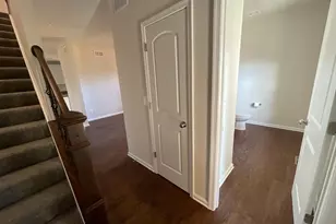 205 Lisa Ln, Glen Burnie, MD 21060 - Photo 4