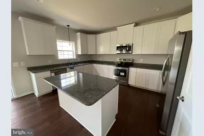 205 Lisa Lane, Glen Burnie, MD 21060 - Photo 6