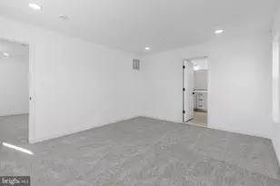 5728 Howard Dr, Glen Burnie, MD 21061 - Photo 30