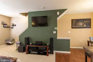 816 Croggan Cres, Glen Burnie, MD 21060 - Photo 12