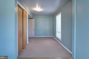 7821 Bodkin View Dr, Pasadena, MD 21122 - Photo 10