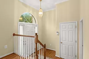 2614 Streamview Dr, Odenton, MD 21113 - Photo 2
