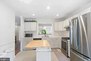 2508 Stow Ct, Crofton, MD 21114 - Photo 2